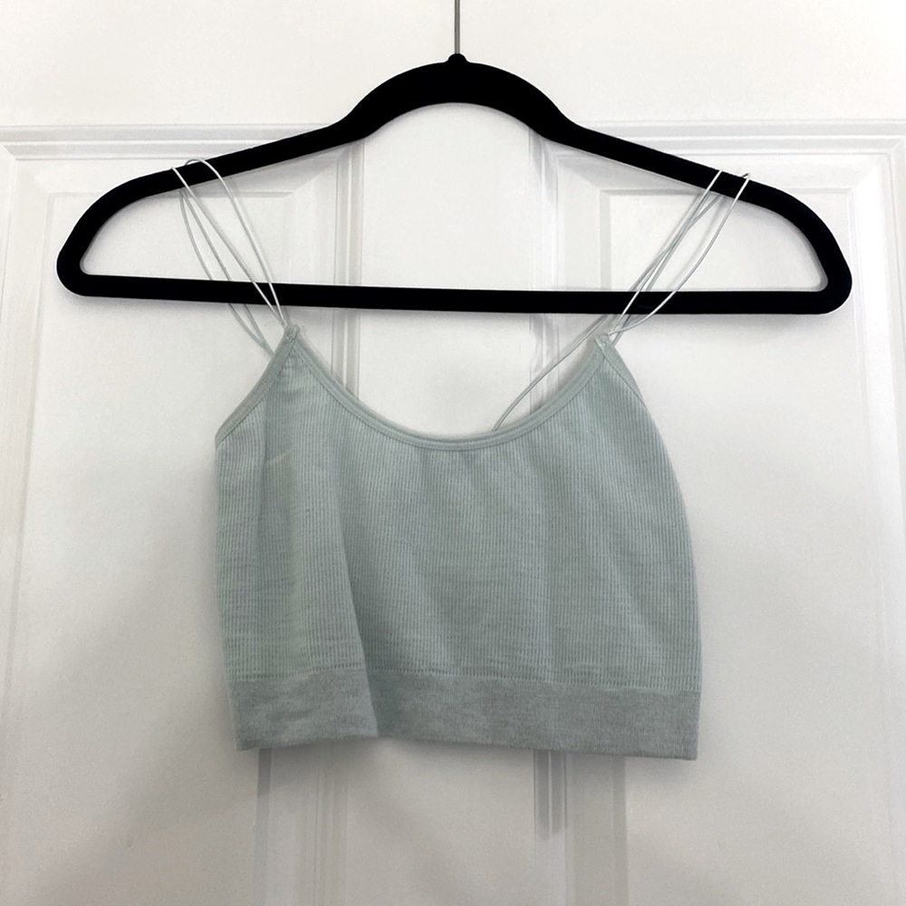 Crop Top.